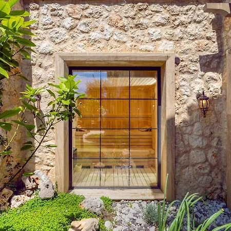 A Lyric Retreat Of Romance, Erato Villa Kaş