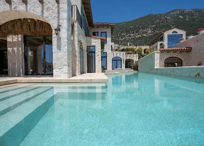 A Lyric Retreat Of Romance, Erato *