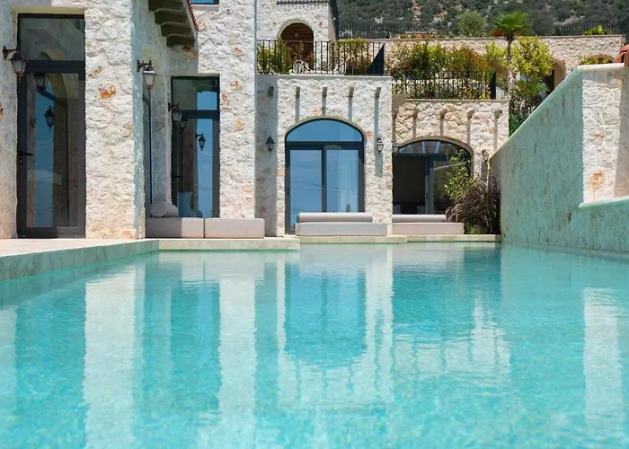 A Lyric Retreat Of Romance, Erato